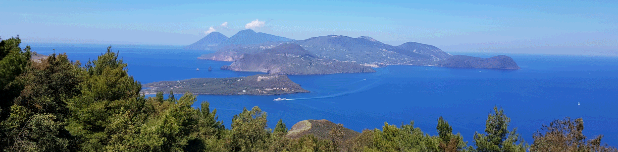  Holiday in Sicily in May 2019 with Robin and June Lovelock 