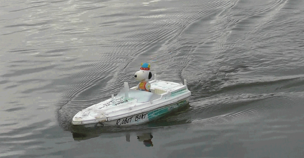 Snoopy's smallest robot boat