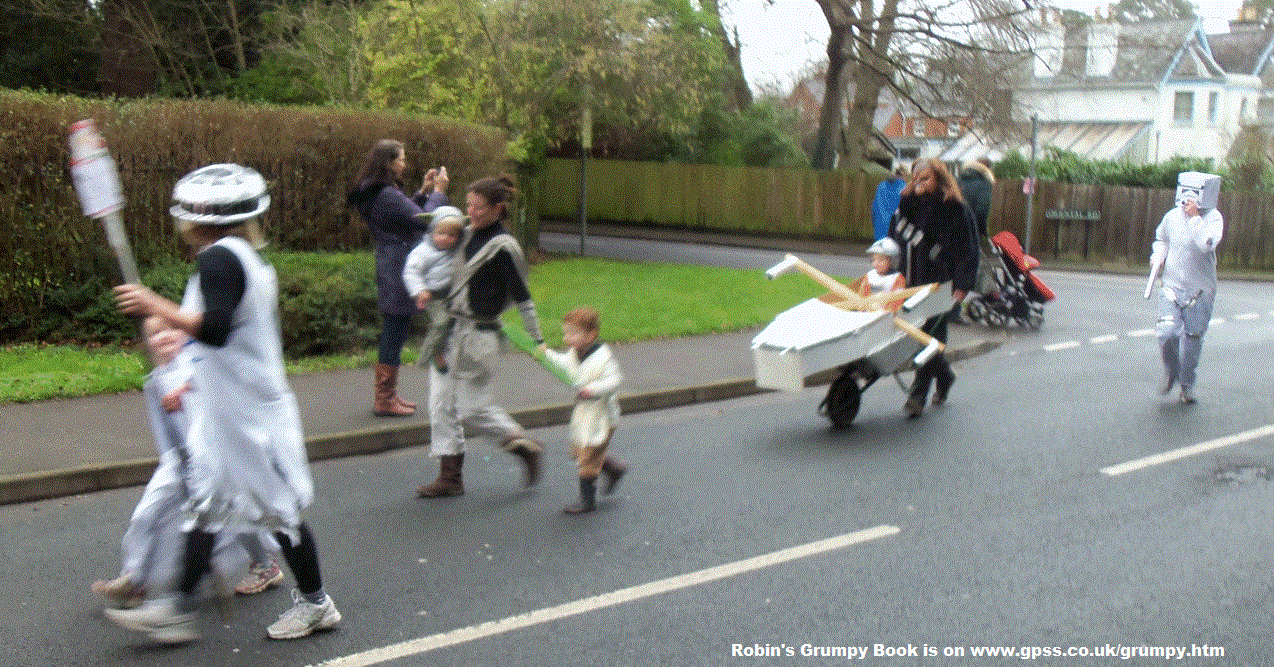 Sunninghill Wheelbarrow Race