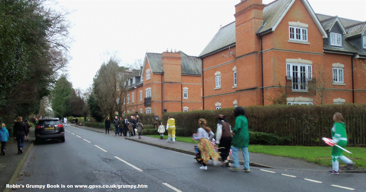 Sunninghill Wheelbarrow Race