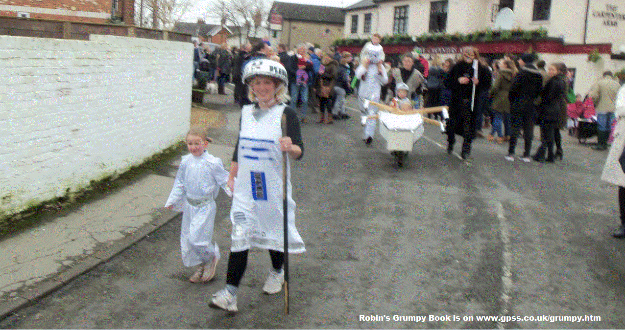 Sunninghill Wheelbarrow Race